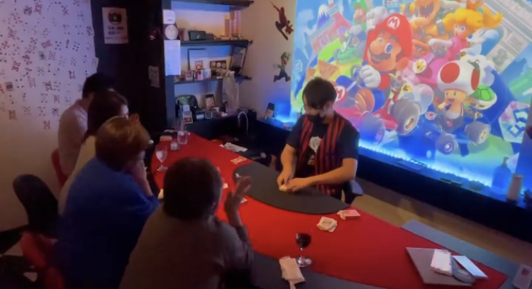 【大阪・難波】デートにおすすめなバー マジックバー イレブン