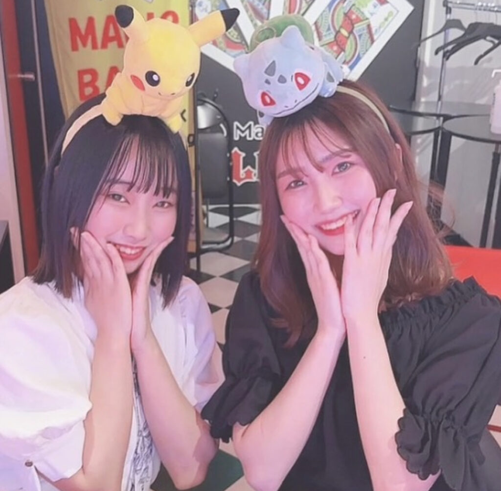 難波　バー　女子会