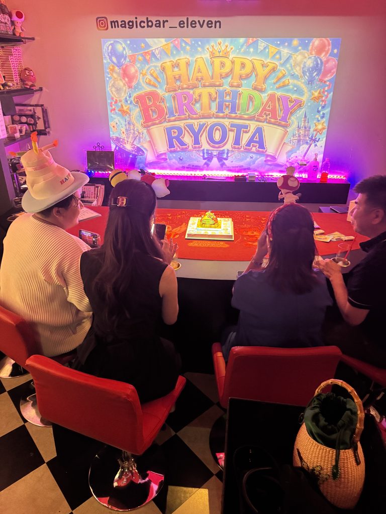 誕生日サプライズ大阪｜27歳の息子を家族と彼女でお祝い