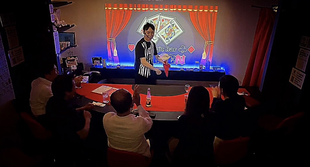 マジックバー 大阪・難波 デートにおすすめなバー