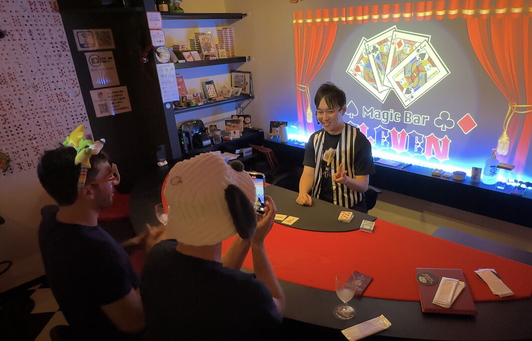 マジックバー 大阪・難波 デートにおすすめなバー