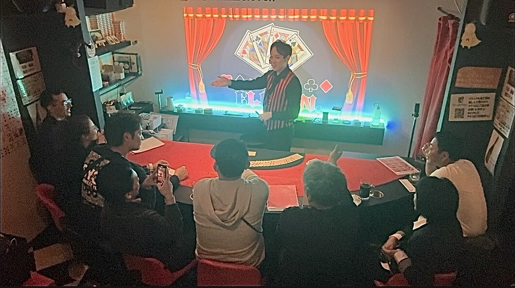 マジックバー 大阪・難波 デートにおすすめなバー