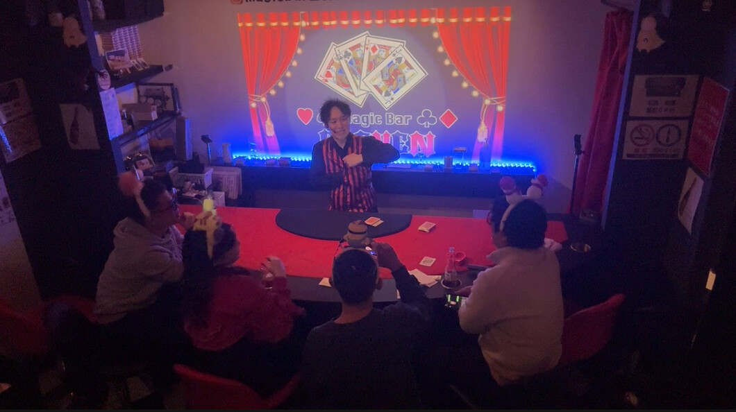 マジックバー 大阪・難波 デートにおすすめなバー